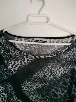 Blusa B&S Estampada Animal Print Talla XXL