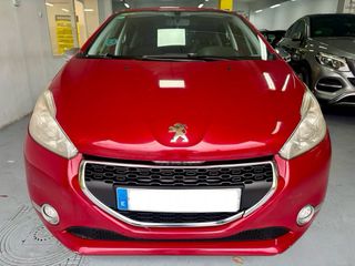 Peugeot 208 1.2 VTI 82cv 2014 110.000kms