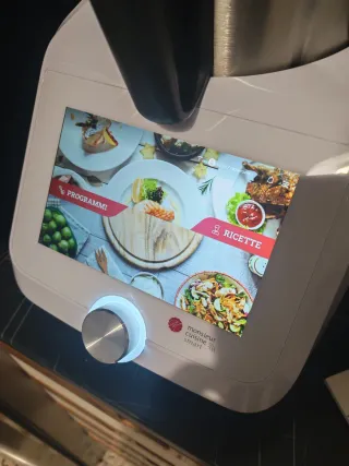 Robot da cucina Monsieur Cuisine