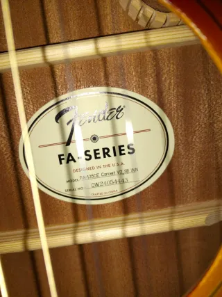 Guitarra Electroacústica Fender