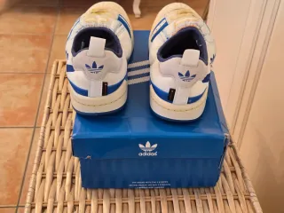 Adidas Puffylette T44 Nuevas