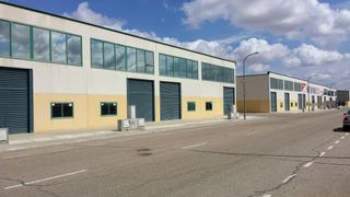 ¡OCASION! NAVE EN ALQUILER EN YUNCOS (TOLEDO)