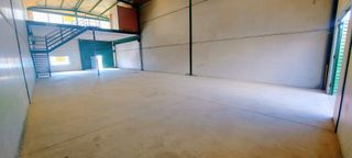 ¡OCASION! NAVE EN ALQUILER EN YUNCOS (TOLEDO)