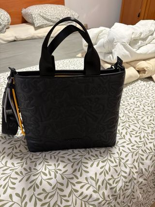 Bolso Lois Negro y Amarillo