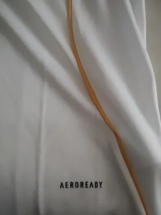 Camiseta Real Madrid Adidas T M sin estrenar