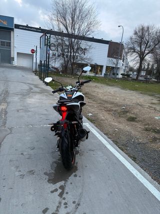 Qj Motor Srk 125s Blanca