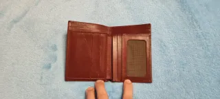 Cartera de piel para hombre