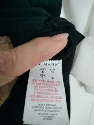 Blusa blanca y negra