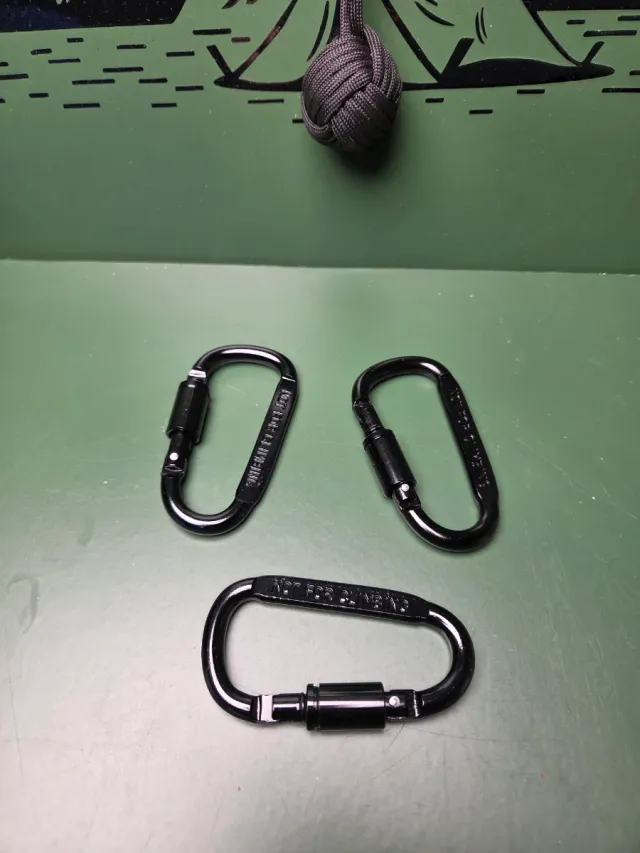 Mosquetón aluminio 8cm