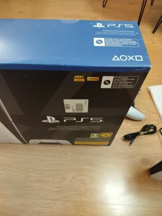 Sony PS5 Digital Edition Sin estrenar