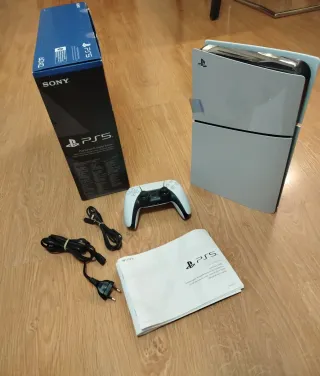 Sony PS5 Digital Edition Sin estrenar