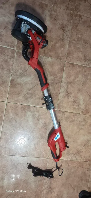 Lijadora Jirafa Pared + Accesorios