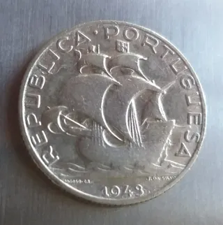 Moneda Plata 2.5 Escudos 1943. Portugal.