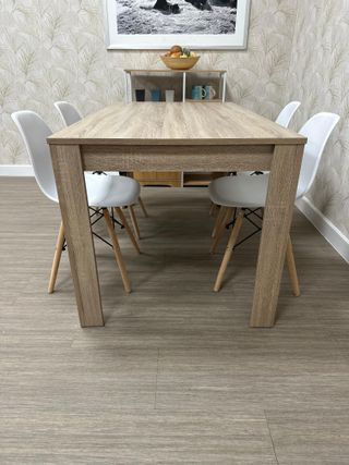 Mesa Comedor con 4 Sillas