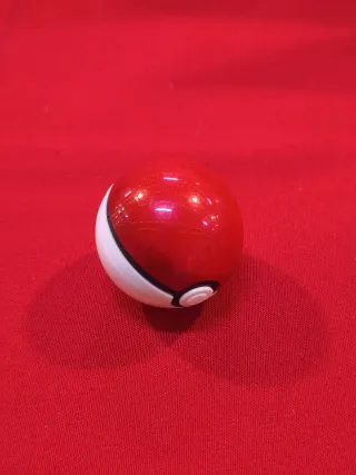Pokeball Sorpresa Tazo + 3 Figuras