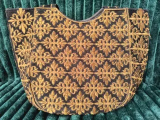 Bolso Vintage Negro y Dorado