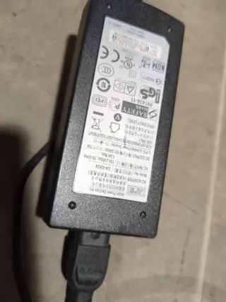 Despiece de Logitech G25 fuente, placa base, cable