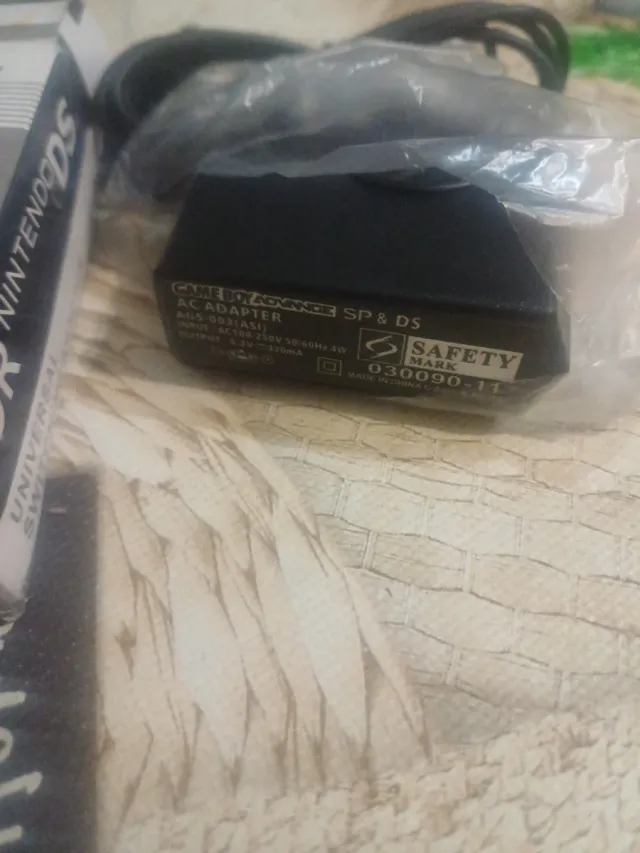 Adaptador Universal Nintendo DS y gameboy advance