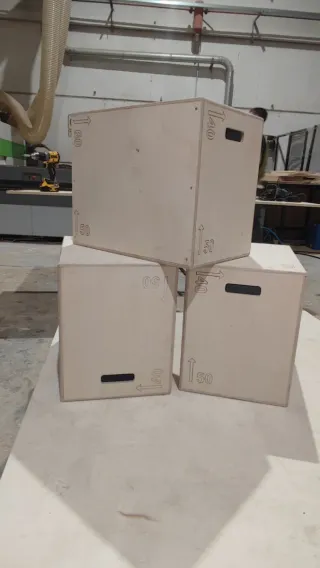 Cajón de CrossFit de madera