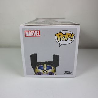 FUNKO POP MARVEL 331 THANOS THRONE HOT TOPIC EXCLU