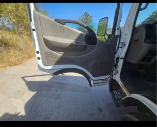 Nissan NT35 Cabstar 2007