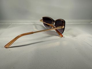 Gafas de sol Guess variadas