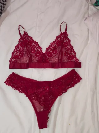 Conjunto lencería encaje rojo
