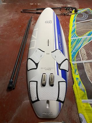 Equipo Windsurf completo