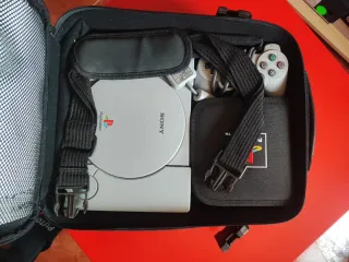 PlayStation 1 con Maletín Transporte Original Play