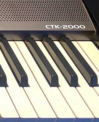 Teclado Casio CTK-2000