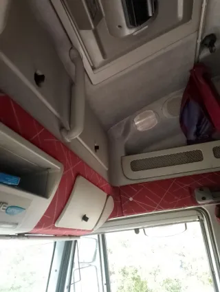 Camión Iveco Stralis 270 - 2005