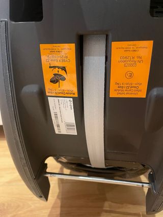 Silla Cloud Z2 i-Size + Base Z2 Giro cybex