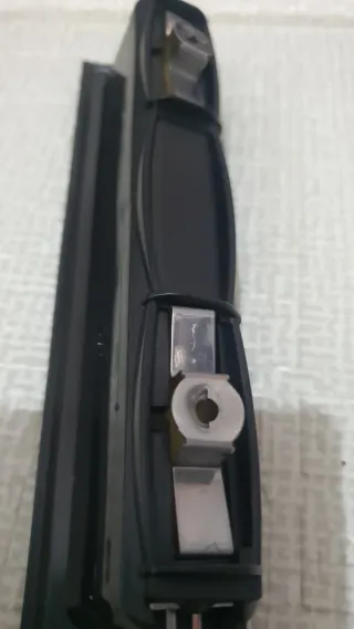 Grapadora de oficina negra