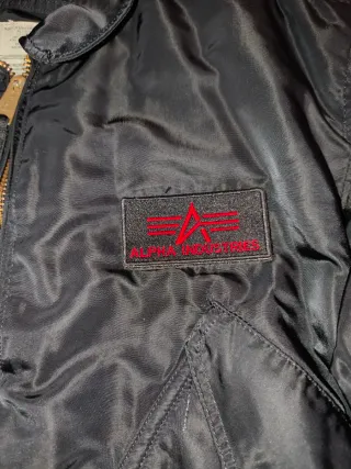Chaqueta Alpha Industries CWU 45P Negra años 80'90