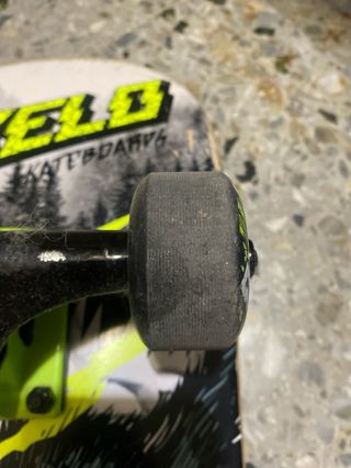 Skate con diseño de estrellas