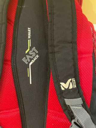 Mochila Millet 30L con sistema Fast Back