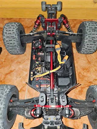Arrma Outcast EXB 6S 1/8