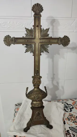 Cruz de altar antigua bronce S.XIX