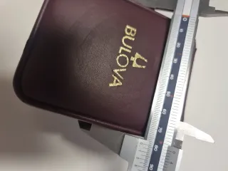 Rara scatola Bulova vintage in pelle Accutron