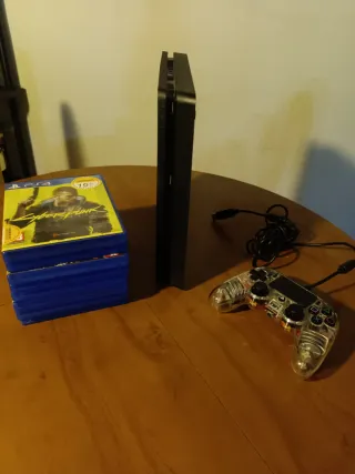 PS4 Slim 500GB + Mando + 3 Juegos