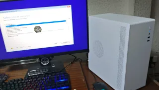 MINI PC , Garantía 12M , Ryzen 7 2700 , GTX 1650