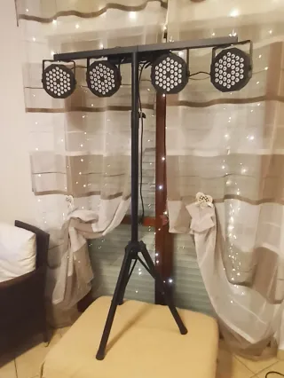 Stativo + 4 luci LED 36W Natale discoteca