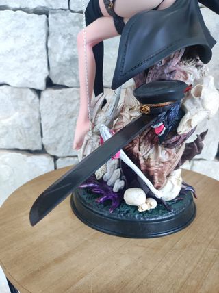 Figura super realista Makima Chainsaw Man