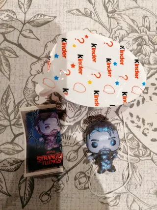 Funko Kinder Joy Stranger Things Hooper Opside