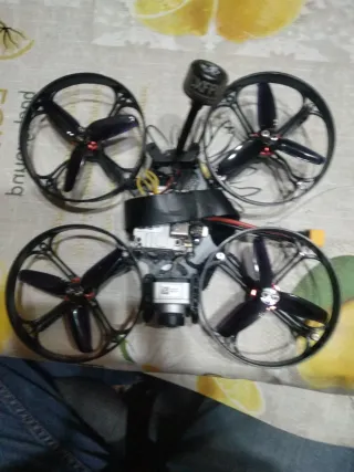 Dron FPV Negro
