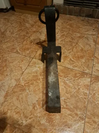 Morillos para chimenea de hierro forjado