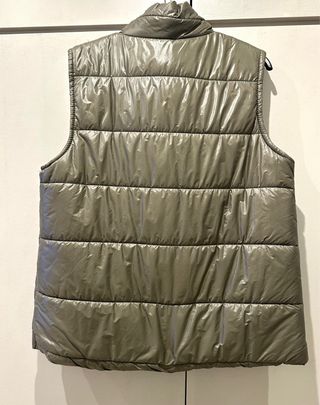 Chaleco acolchado verde caqui