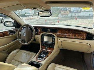 Jaguar XJ 2005