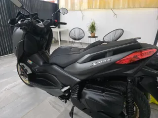 Yamaha X-max 400 Tech Max