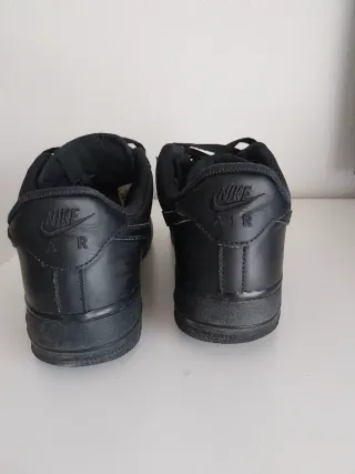 Nike Air Force 1 Negras Talla 42,5